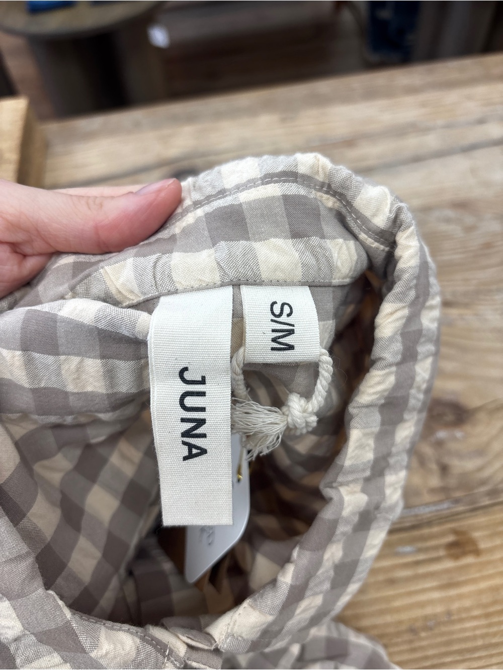 Women's Gray & White Gingham Pajama Top - Picture 3 of 3